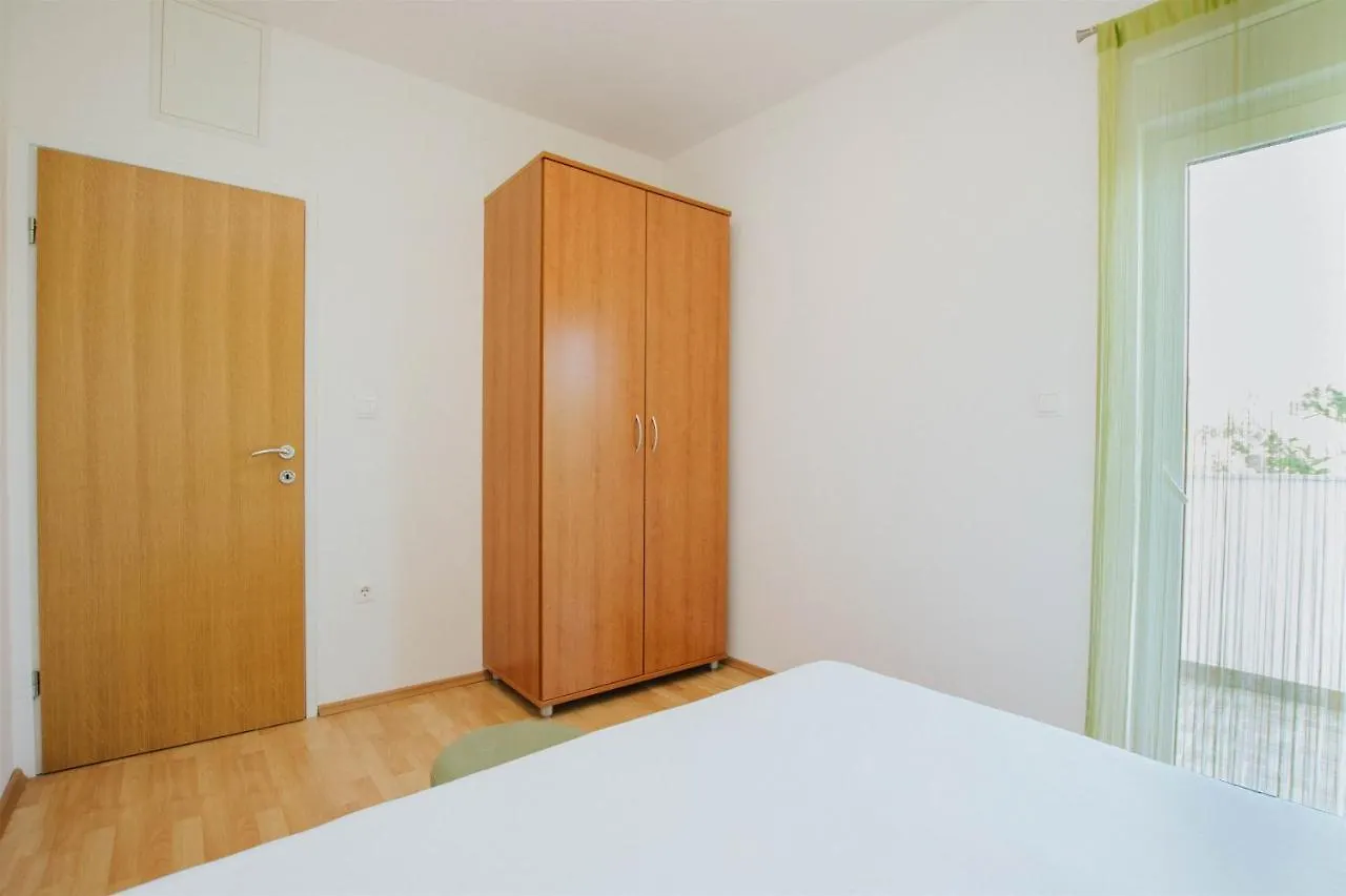 Spacious Apt With Big Patio Terrace&Great Sea View Trogir