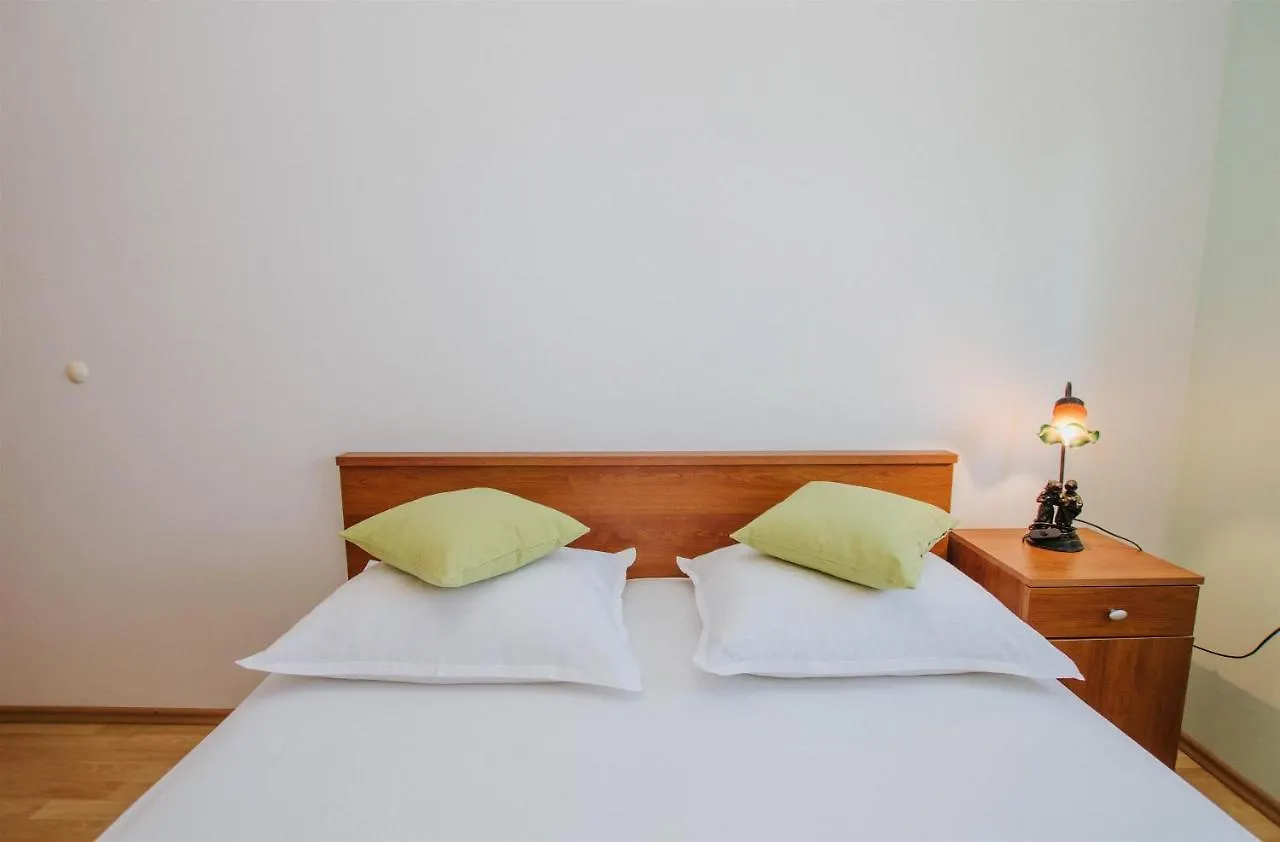 Spacious Apt With Big Patio Terrace&Great Sea View Trogir Apartment